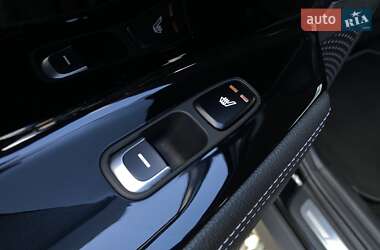 Внедорожник / Кроссовер Kia Niro 2021 в 