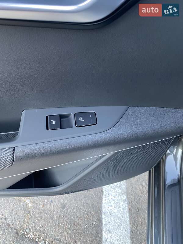 Внедорожник / Кроссовер Kia Niro 2023 в Одессе