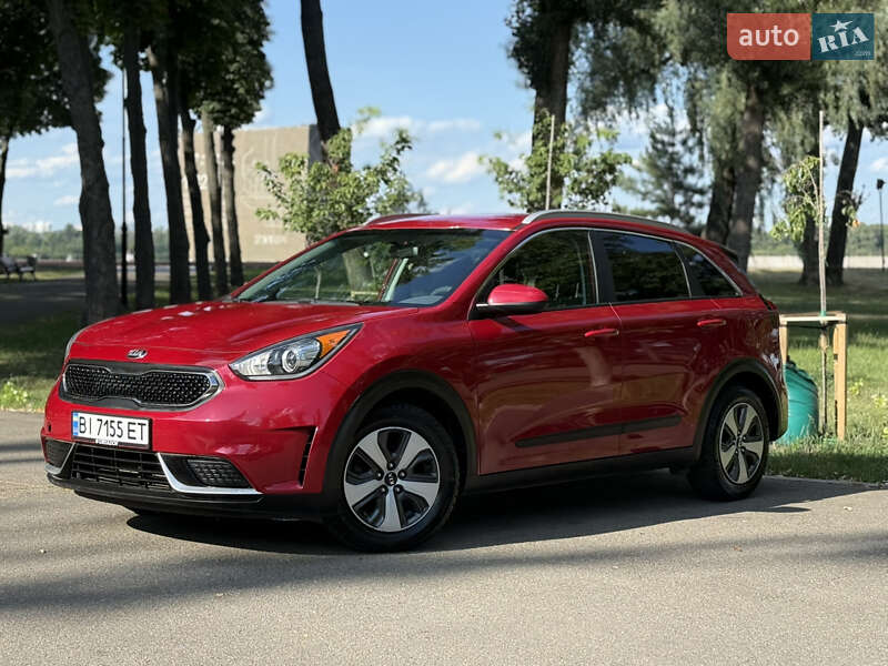 Внедорожник / Кроссовер Kia Niro 2017 в Киеве