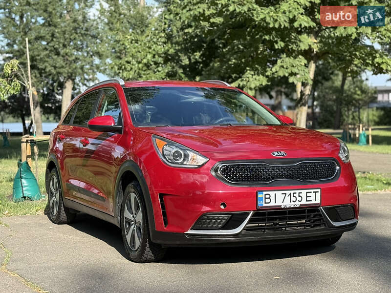 Внедорожник / Кроссовер Kia Niro 2017 в Киеве