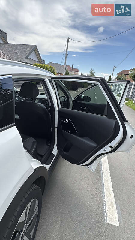 Внедорожник / Кроссовер Kia Niro 2018 в Полтаве фото 20 Внедорожник / Кроссовер Kia Niro 2018 в Полтаве