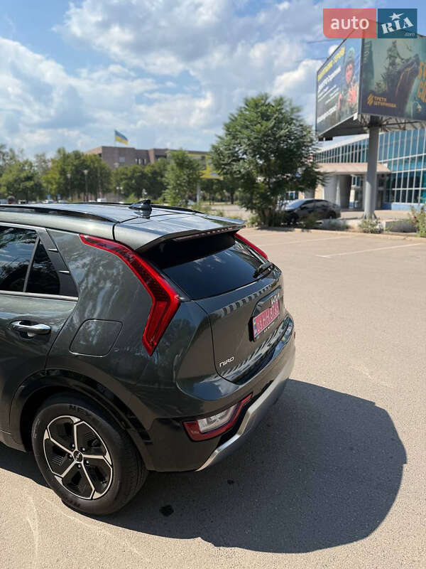 Внедорожник / Кроссовер Kia Niro 2024 в Кривом Роге