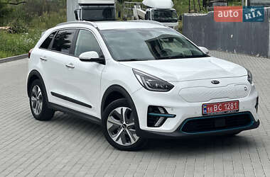 Внедорожник / Кроссовер Kia Niro 2020 в Ровно