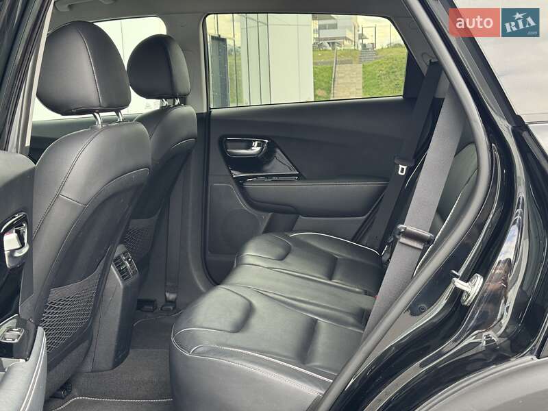 Внедорожник / Кроссовер Kia Niro 2020 в Львове фото 24 Внедорожник / Кроссовер Kia Niro 2020 в Львове