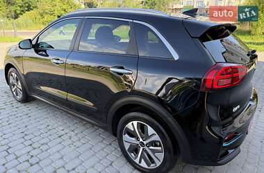 Внедорожник / Кроссовер Kia Niro 2020 в 