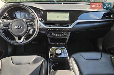 Внедорожник / Кроссовер Kia Niro 2020 в 