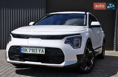 Внедорожник / Кроссовер Kia Niro 2023 в Ровно