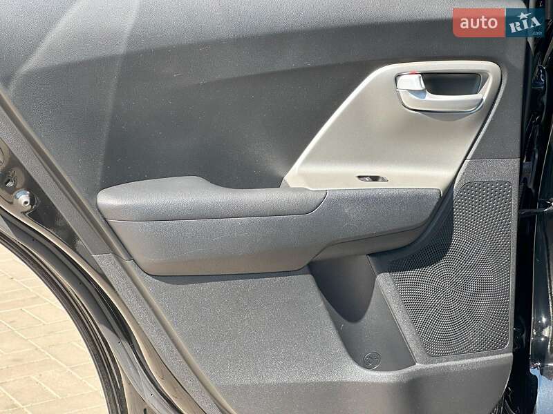 Внедорожник / Кроссовер Kia Niro 2018 в Одессе