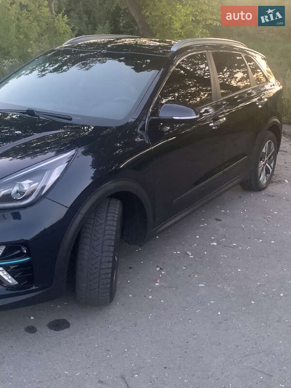 Внедорожник / Кроссовер Kia Niro 2019 в Тернополе