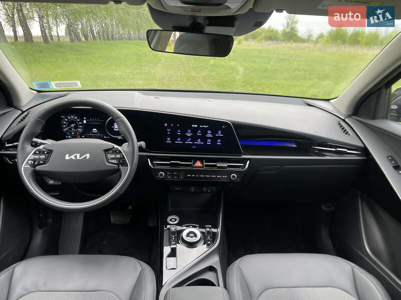 Позашляховик / Кросовер Kia Niro 2023 в Переяславі