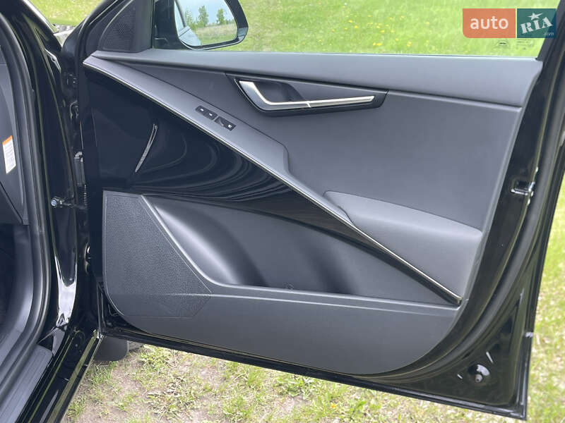 Позашляховик / Кросовер Kia Niro 2023 в Переяславі