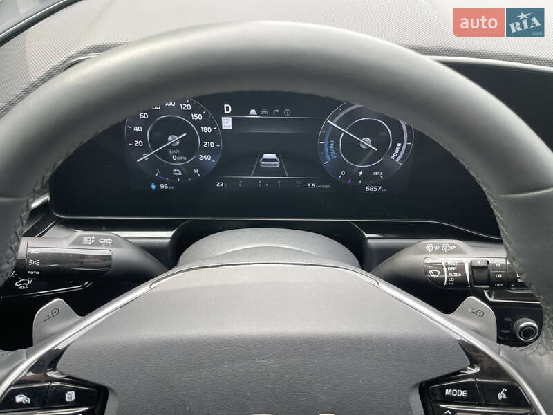 Позашляховик / Кросовер Kia Niro 2023 в Переяславі