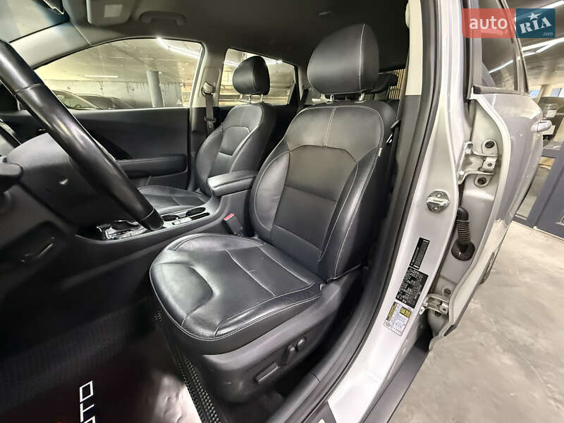 Позашляховик / Кросовер Kia Niro 2017 в Одесі фото 19 Позашляховик / Кросовер Kia Niro 2017 в Одесі