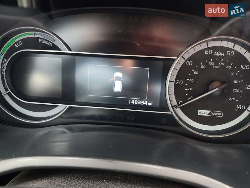 Внедорожник / Кроссовер Kia Niro 2017 в Черкассах фото 2 Внедорожник / Кроссовер Kia Niro 2017 в Черкассах