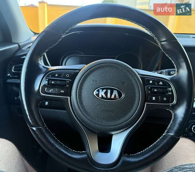 Позашляховик / Кросовер Kia Niro 2020 в Львові