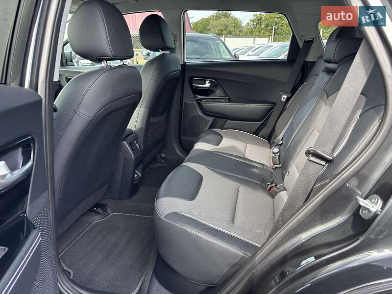 Внедорожник / Кроссовер Kia Niro 2021 в Львове