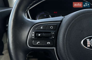 Внедорожник / Кроссовер Kia Niro 2020 в 