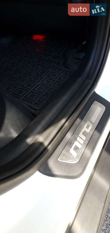 Внедорожник / Кроссовер Kia Niro 2019 в Днепре