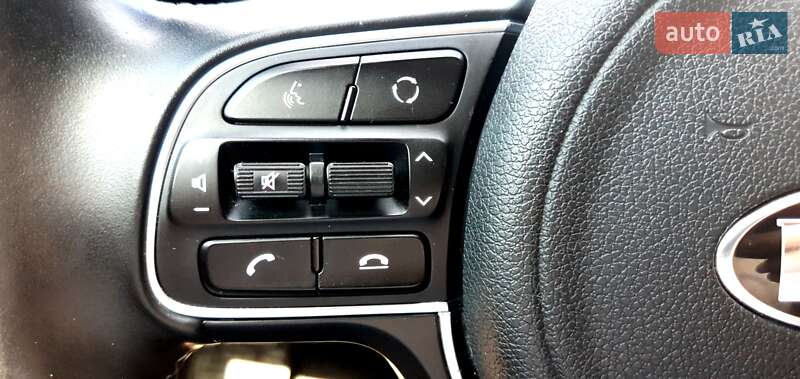 Внедорожник / Кроссовер Kia Niro 2019 в Днепре