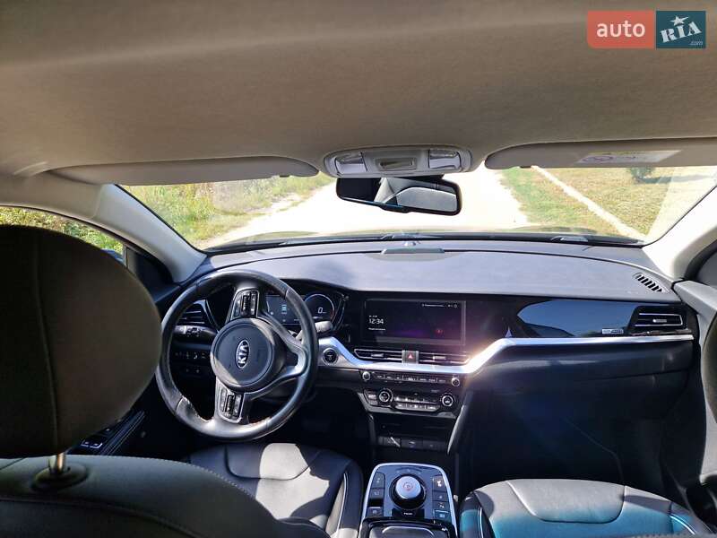 Позашляховик / Кросовер Kia Niro 2020 в Вінниці