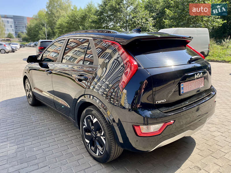 Внедорожник / Кроссовер Kia Niro 2023 в Львове
