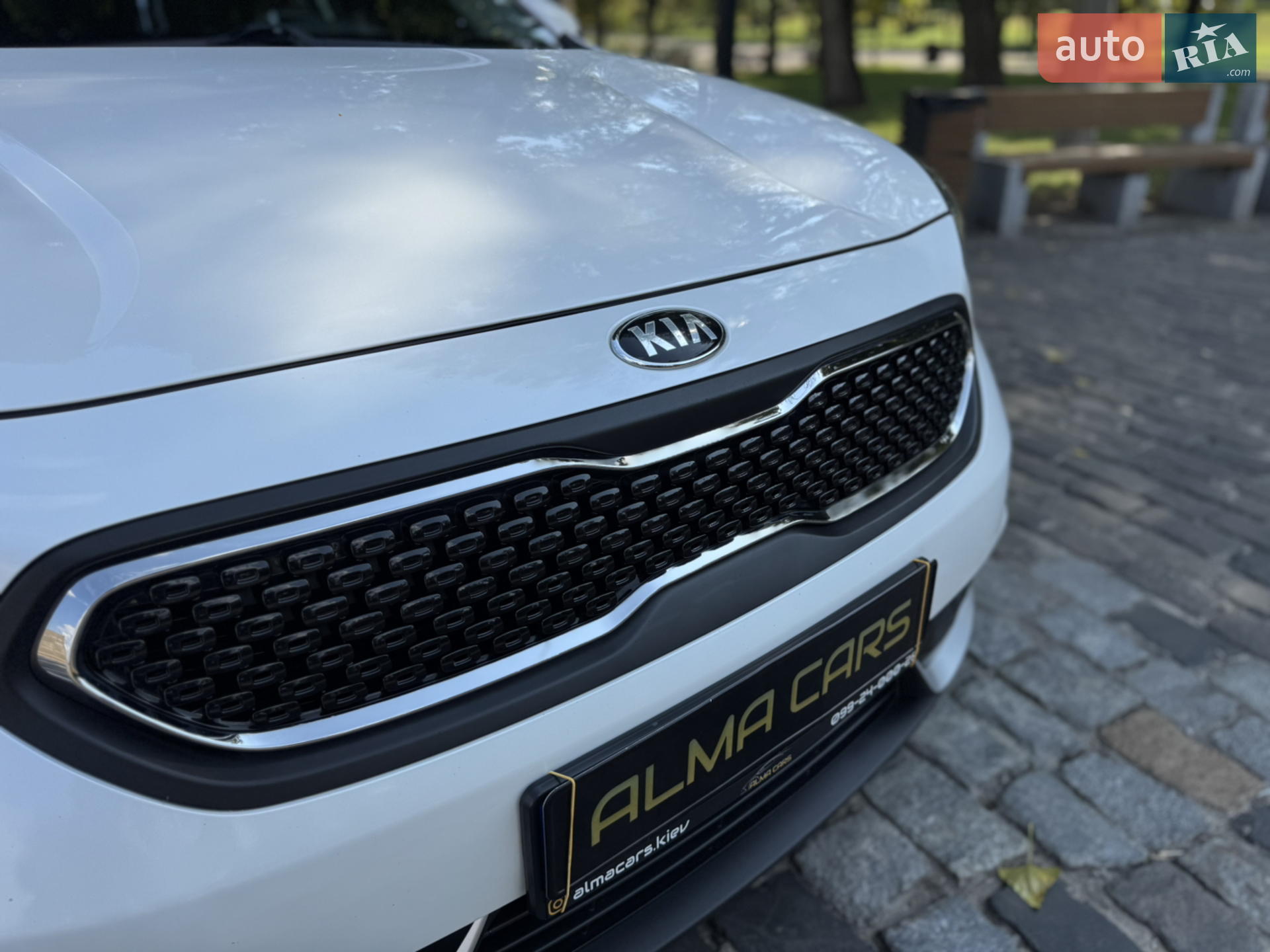 2017 Kia Niro - мініатюра 14