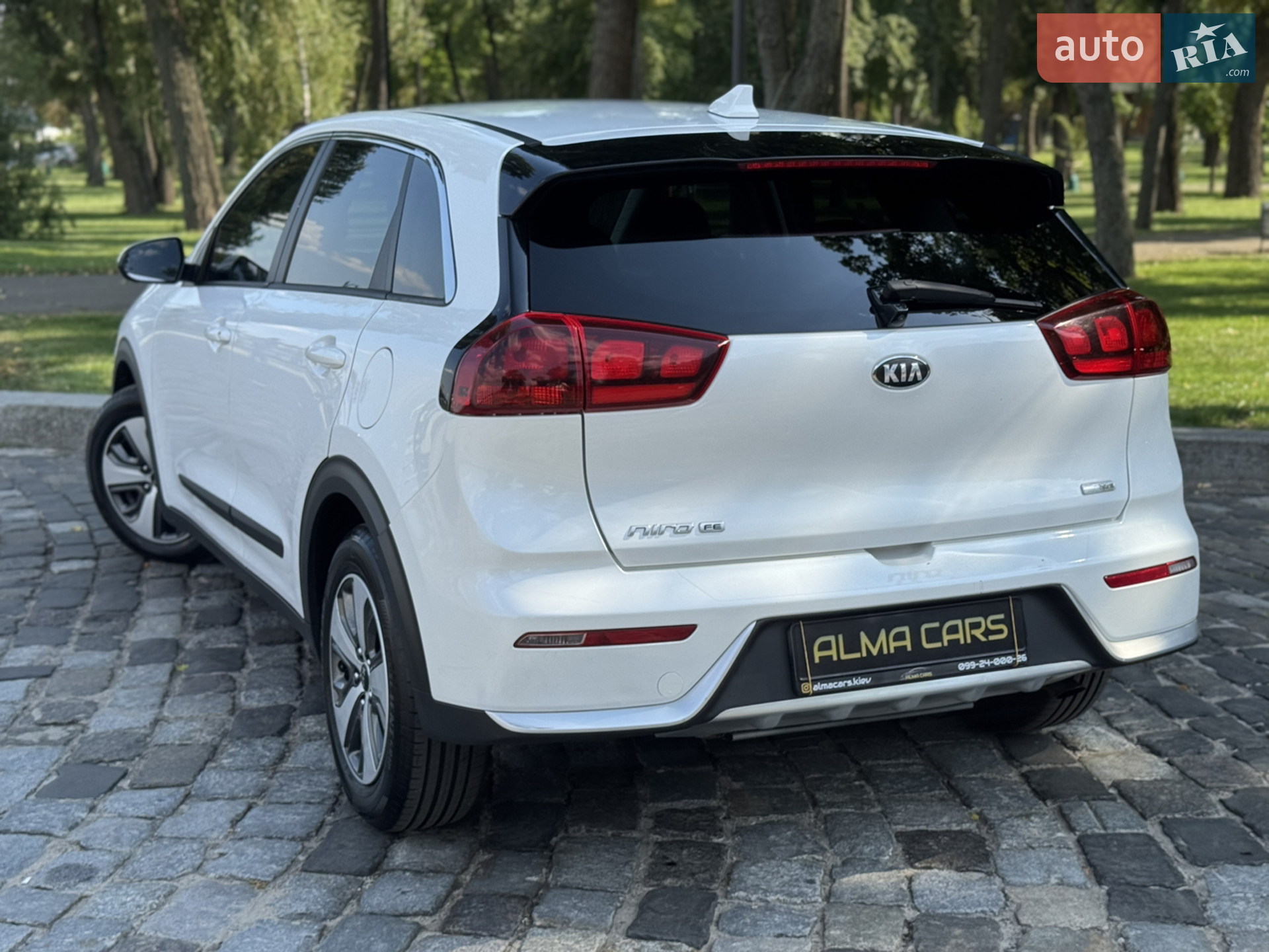 2017 Kia Niro - мініатюра 25