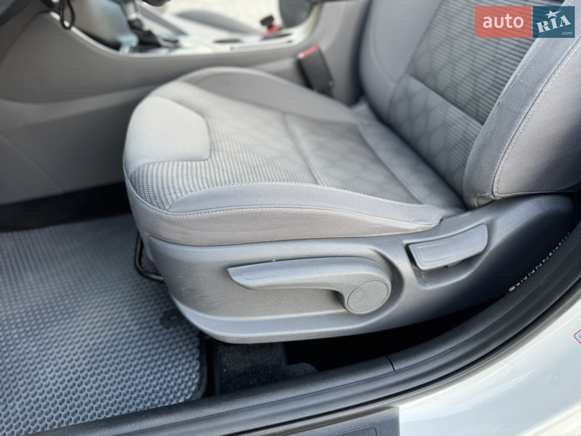 2017 Kia Niro - мініатюра 34
