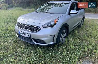 Внедорожник / Кроссовер Kia Niro 2018 в Киеве