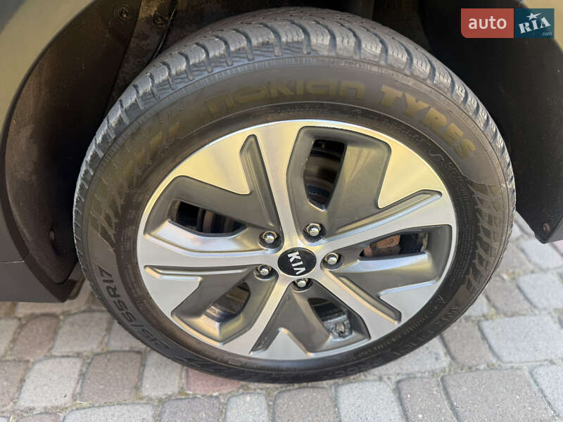 Позашляховик / Кросовер Kia Niro 2019 в Калуші