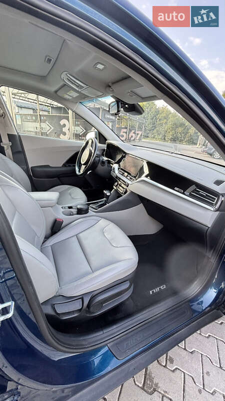 Позашляховик / Кросовер Kia Niro 2021 в Львові