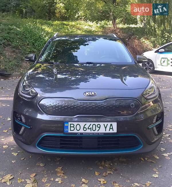 Позашляховик / Кросовер Kia Niro 2020 в Тернополі
