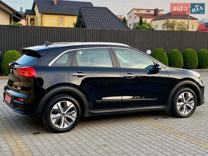 Позашляховик / Кросовер Kia Niro 2021 в Львові