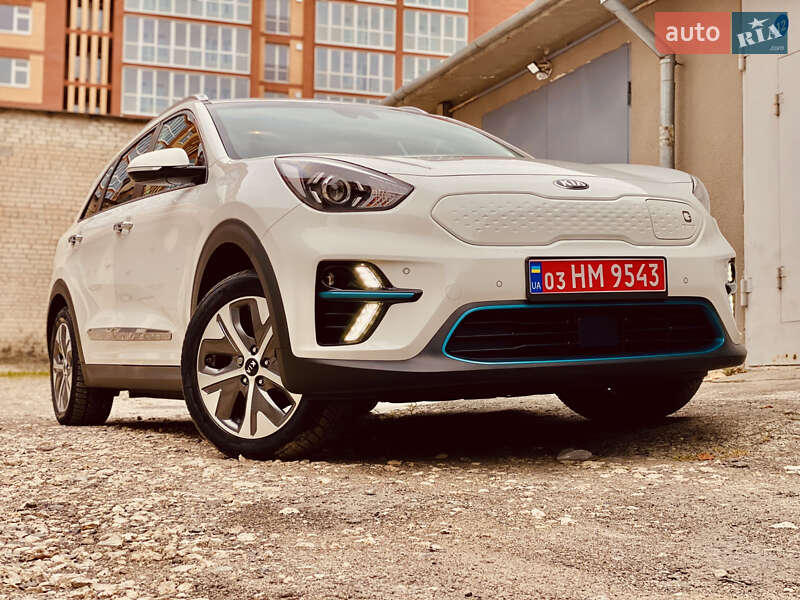 Позашляховик / Кросовер Kia Niro 2020 в Тернополі