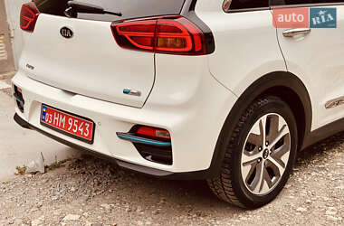 Внедорожник / Кроссовер Kia Niro 2020 в 