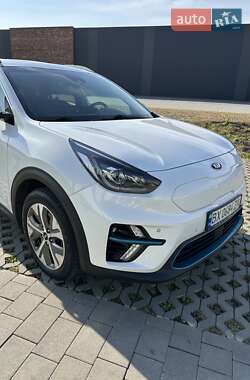 Внедорожник / Кроссовер Kia Niro 2019 в 