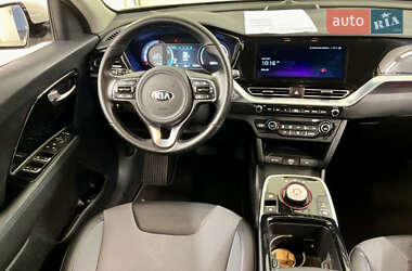 Внедорожник / Кроссовер Kia Niro 2020 в 