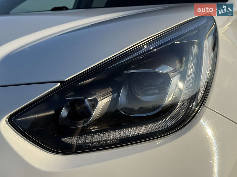Внедорожник / Кроссовер Kia Niro 2021 в Дрогобыче