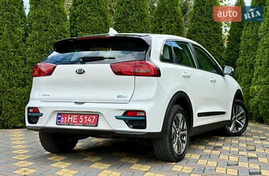 Позашляховик / Кросовер Kia Niro 2021 в 