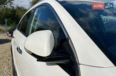 Внедорожник / Кроссовер Kia Niro 2020 в 