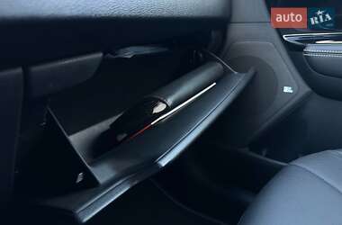Внедорожник / Кроссовер Kia Niro 2020 в 
