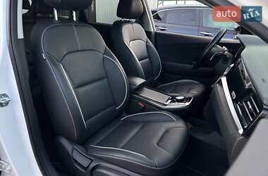 Внедорожник / Кроссовер Kia Niro 2020 в 