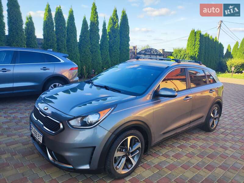 Внедорожник / Кроссовер Kia Niro 2017 в Ровно