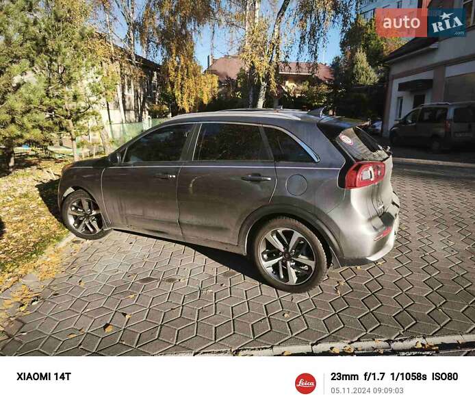 Внедорожник / Кроссовер Kia Niro 2017 в Ровно