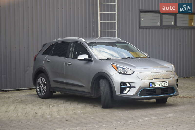 Внедорожник / Кроссовер Kia Niro 2022 в Ровно