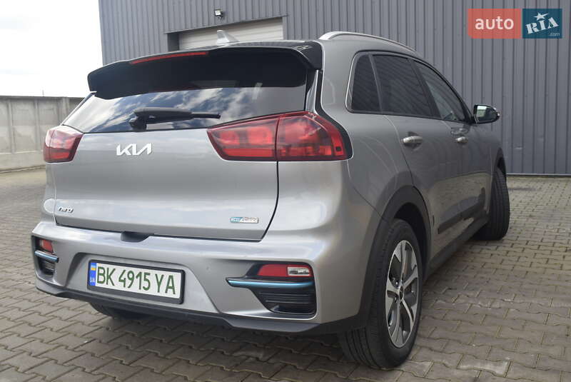 Внедорожник / Кроссовер Kia Niro 2022 в Ровно