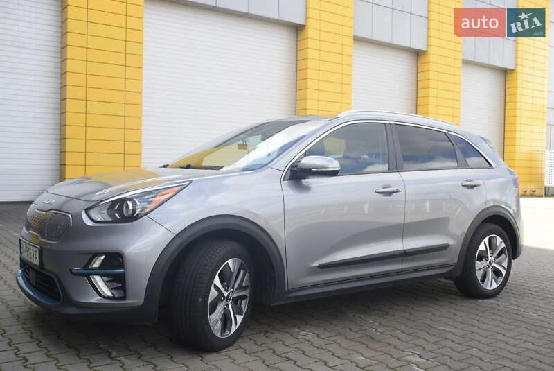 Внедорожник / Кроссовер Kia Niro 2022 в Ровно