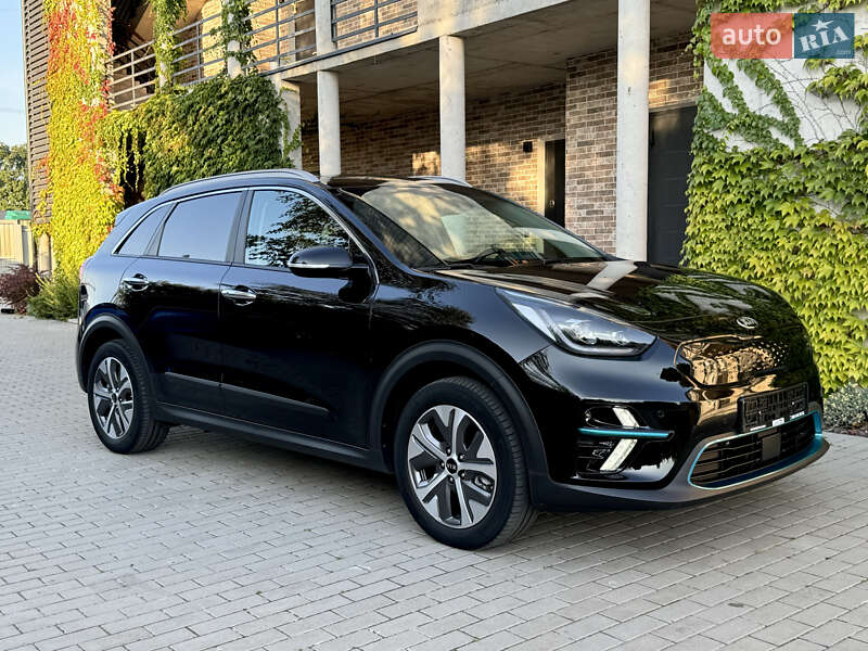 Позашляховик / Кросовер Kia Niro 2020 в Києві фото 20 Позашляховик / Кросовер Kia Niro 2020 в Києві