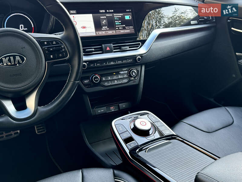 Позашляховик / Кросовер Kia Niro 2020 в Києві фото 53 Позашляховик / Кросовер Kia Niro 2020 в Києві