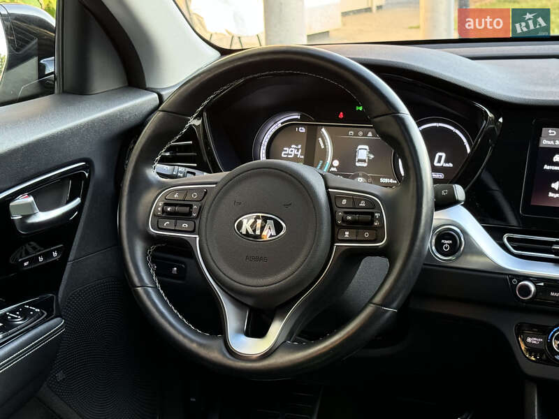Позашляховик / Кросовер Kia Niro 2020 в Києві фото 70 Позашляховик / Кросовер Kia Niro 2020 в Києві